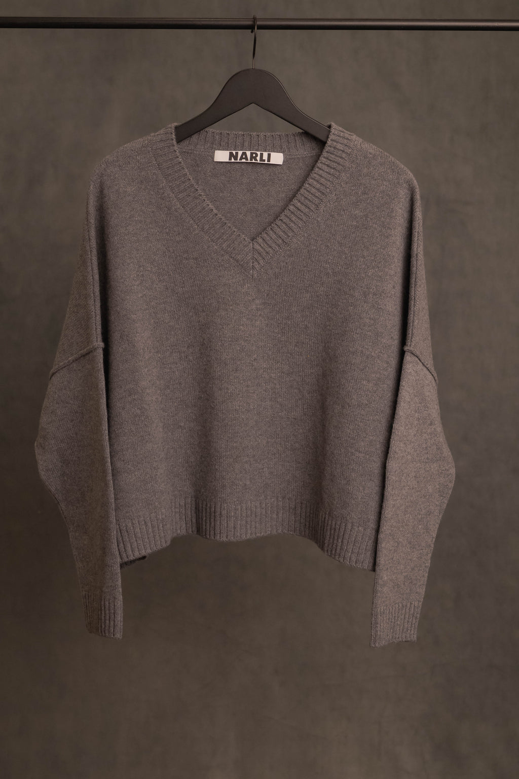 Oversize Strickpullover V-Ausschnitt grau