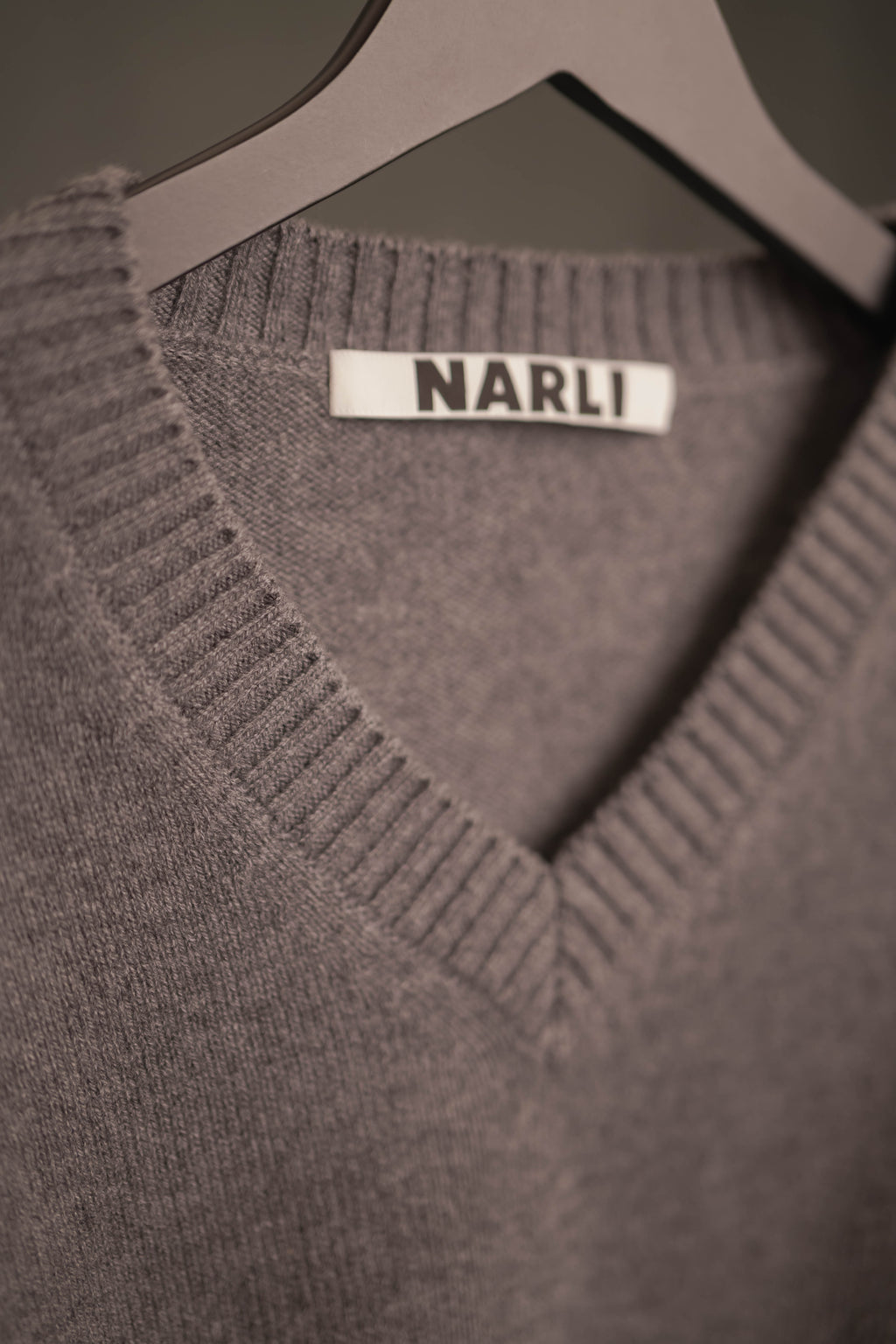 Oversize Strickpullover V-Ausschnitt grau