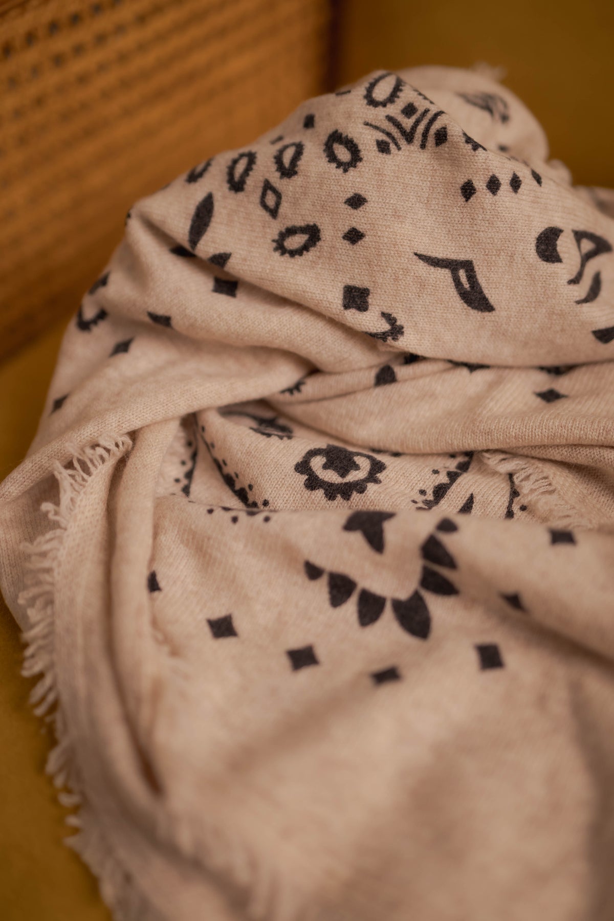 Cashmere Tuch Bandana creme-hellbraun