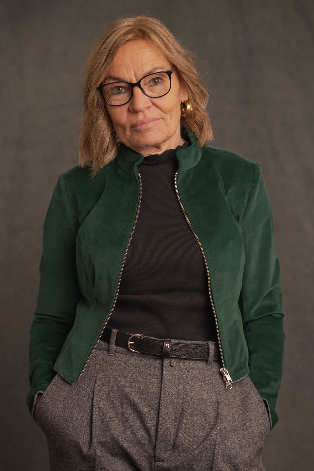 Jacke LENA in Samt dunkelgrün