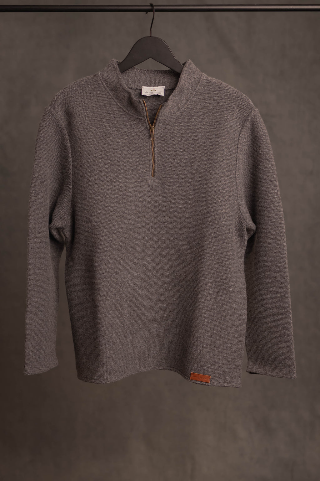Strickpullover grau mit Reißverschluss
