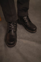 Schnürstiefel Zeno in schwarz