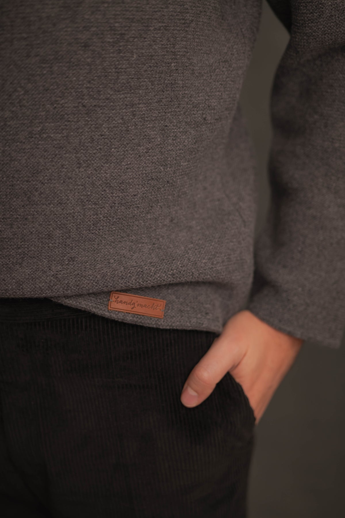 Strickpullover grau mit Reißverschluss