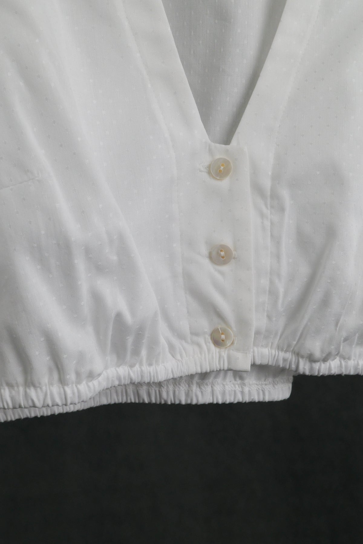 Dirndlbluse Tupfen weiß