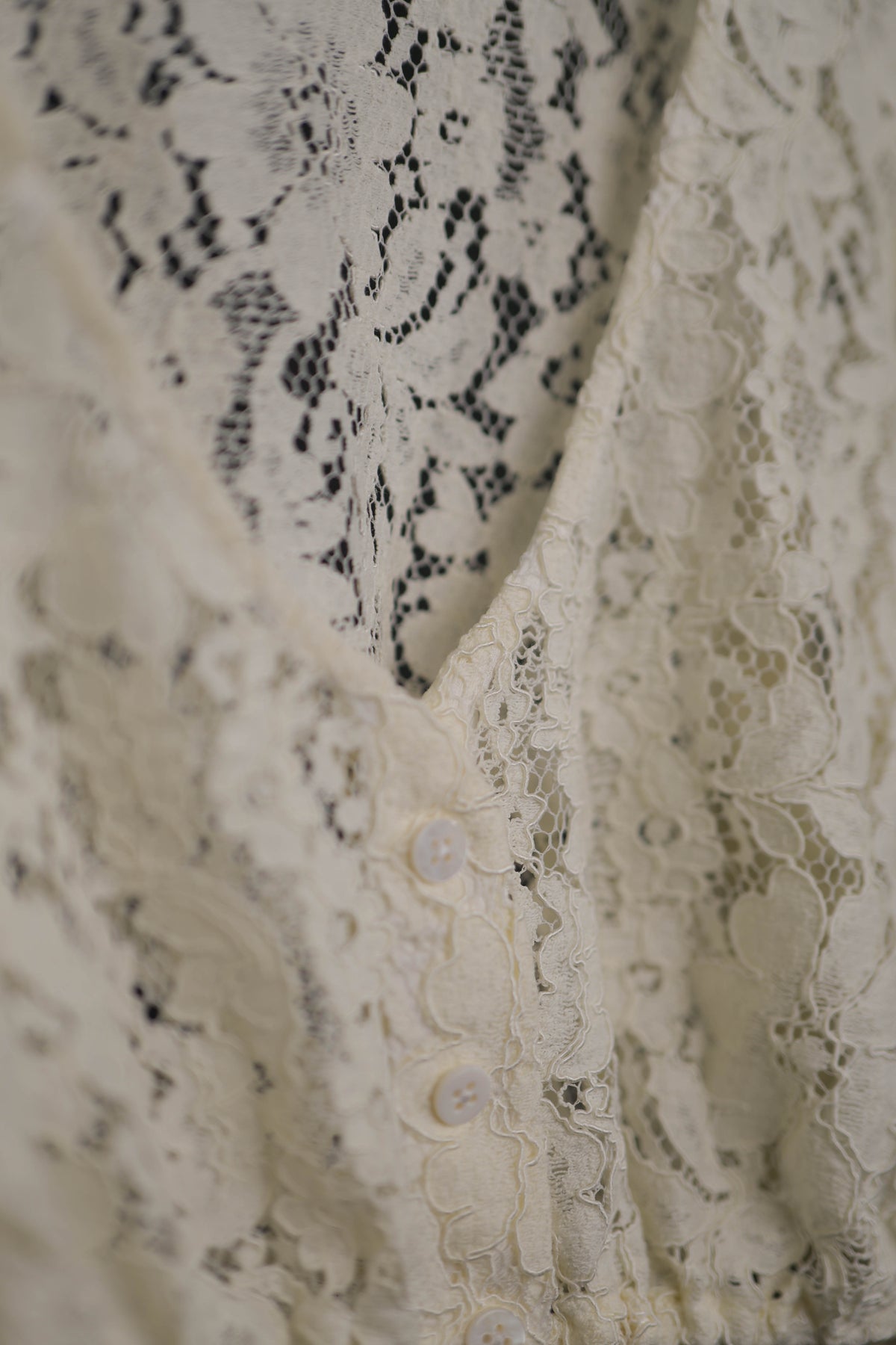 Dirndlbluse Spitze ivory