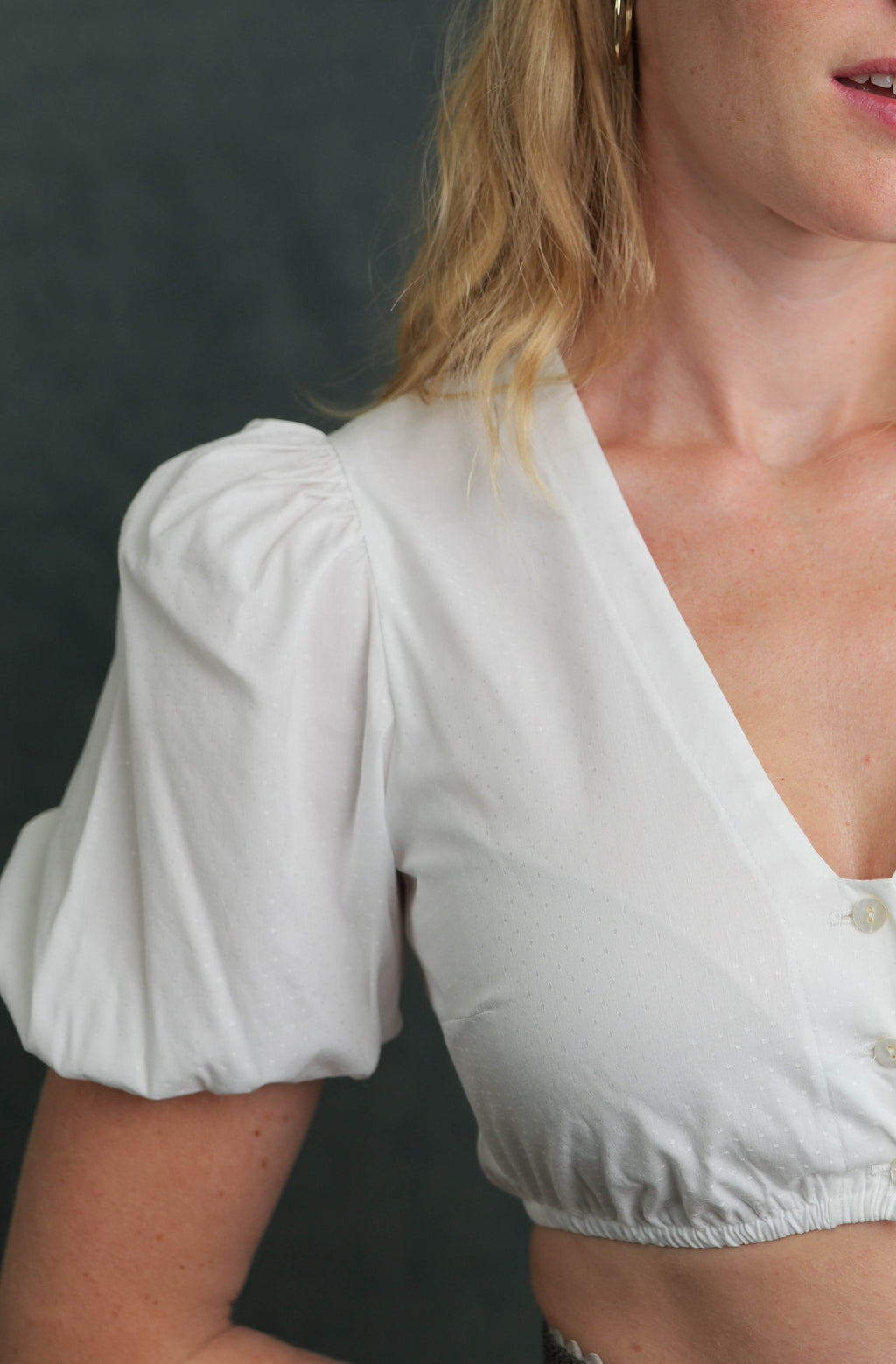 Dirndlbluse Tupfen weiß